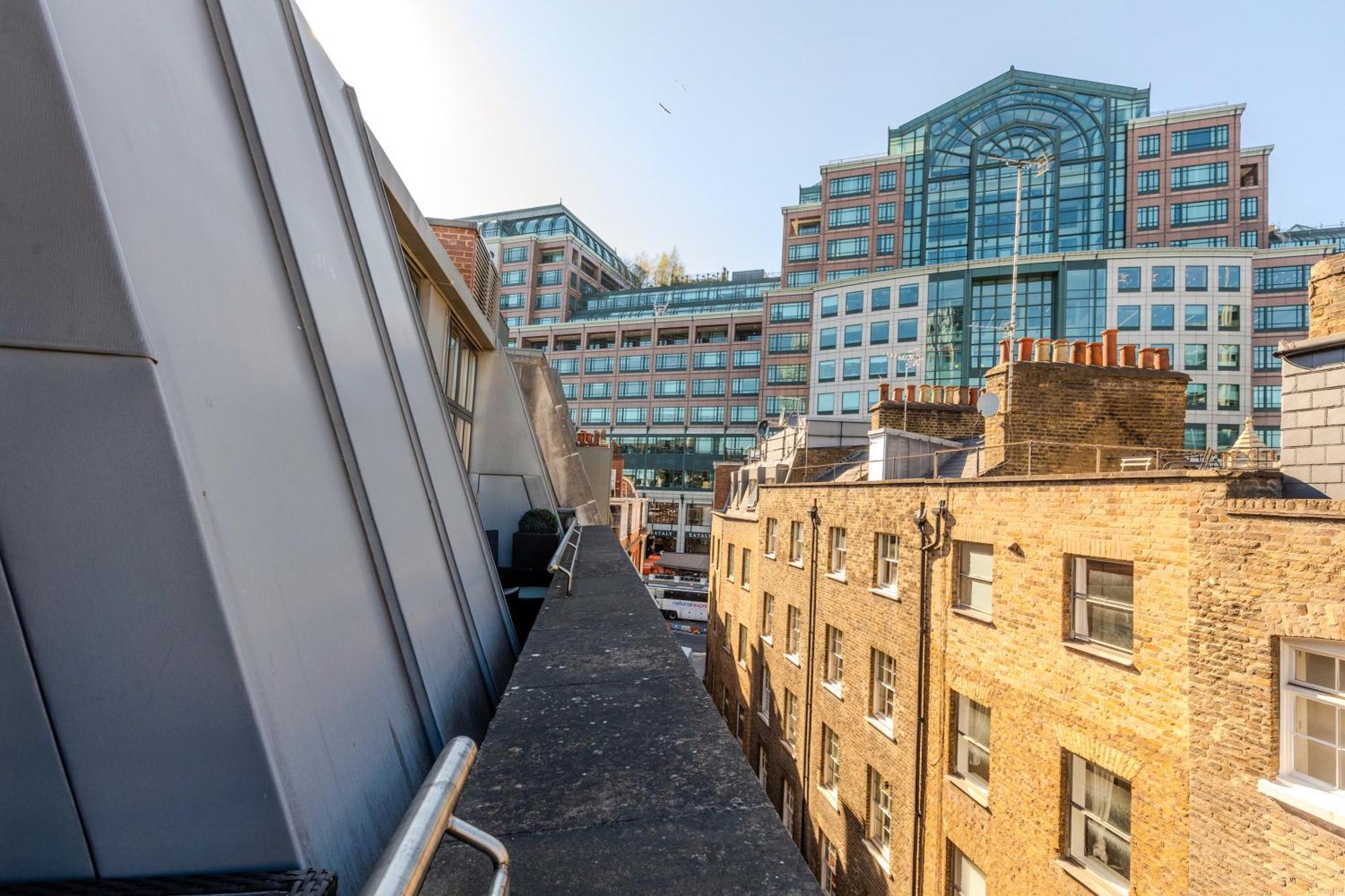 Central Servised Apartments On Artillery Lane London Exteriör bild